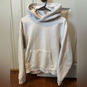 Aritzia Perfect Fit Sweatfleece Sweatshirt in Light Gray Size Large